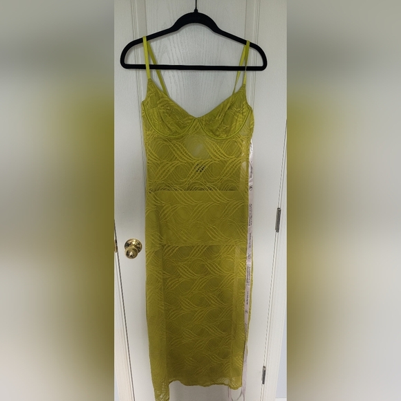 OW COLLLECTION Kayla Maxi Dress. Currently Online For $180. NWT - Picture 12 of 15